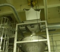 活性炭輸送計量系統(tǒng)在化工廢棄物處理中的應用